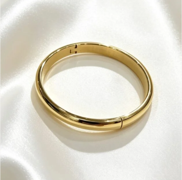 Bangle – Lovely