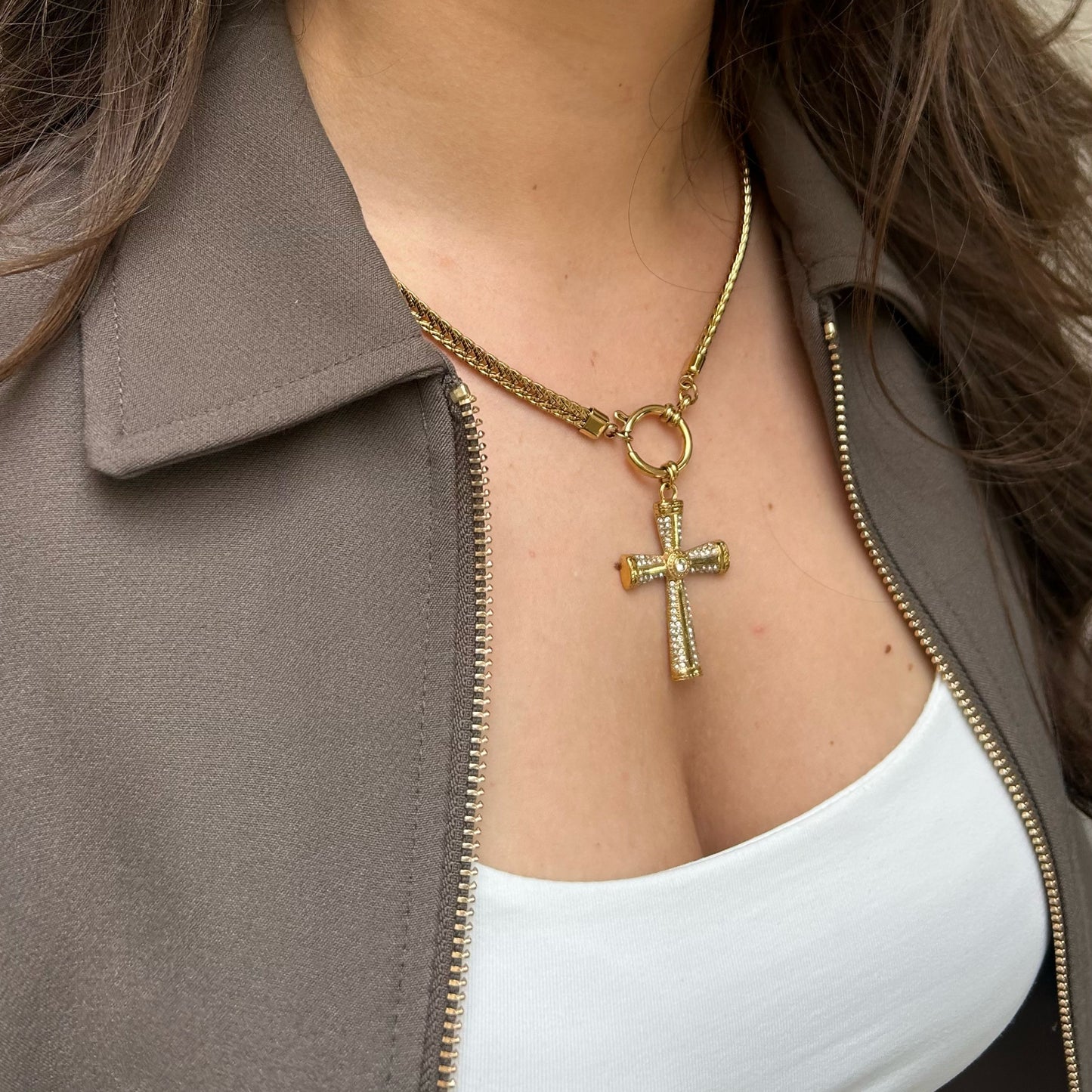 Statement Kruis Ketting Met Strass – Evy
