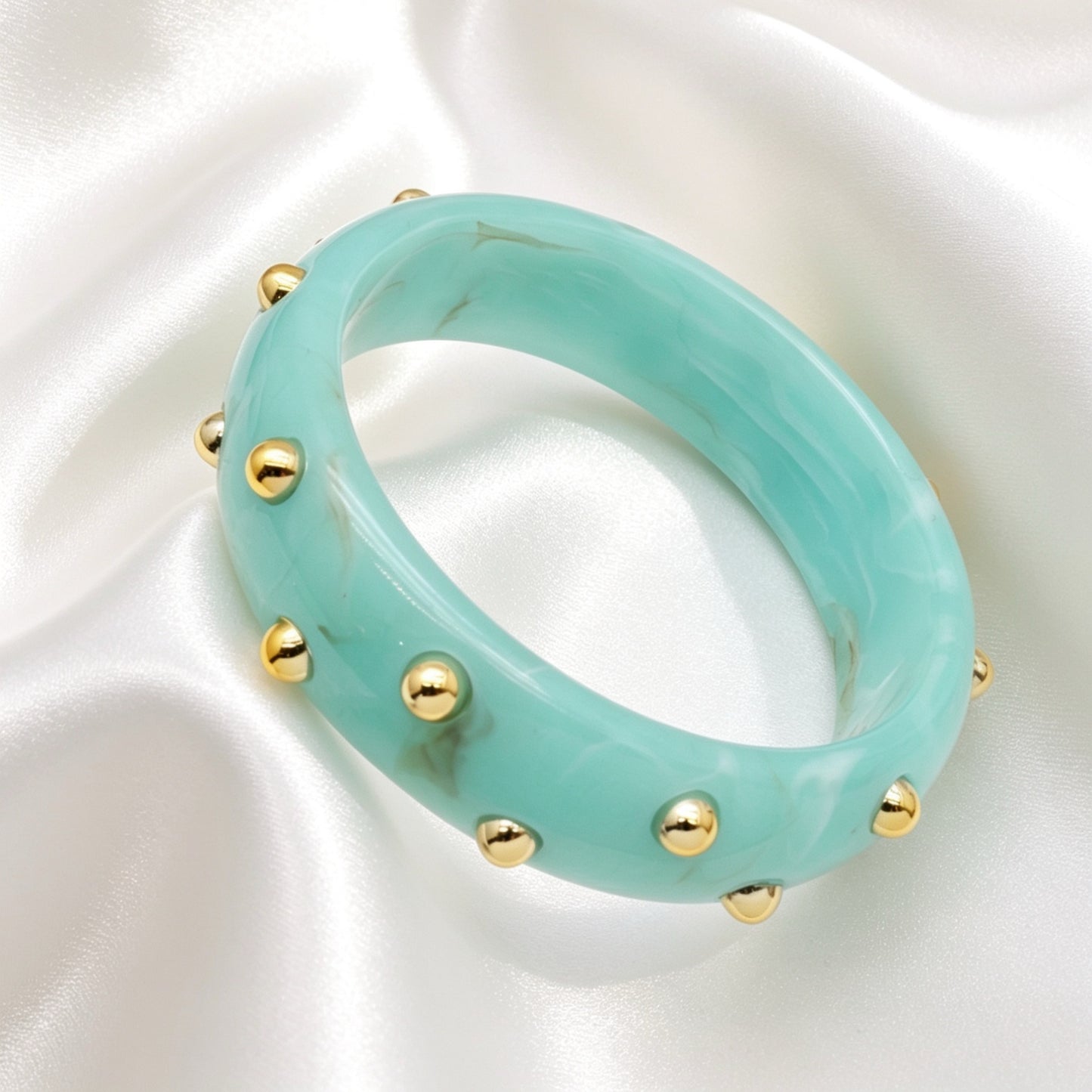 Bangle Met Studs Medium – Natasja