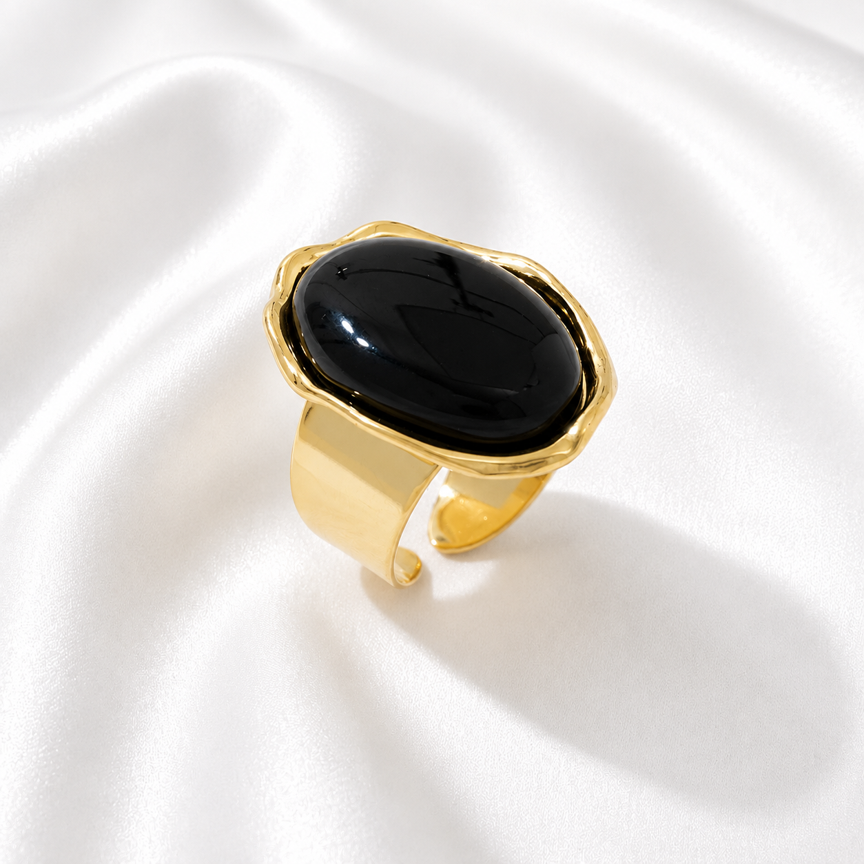 Ring Met Steen – Lana
