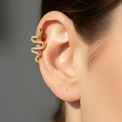 Ear Cuff Met Slang Strass – Coco