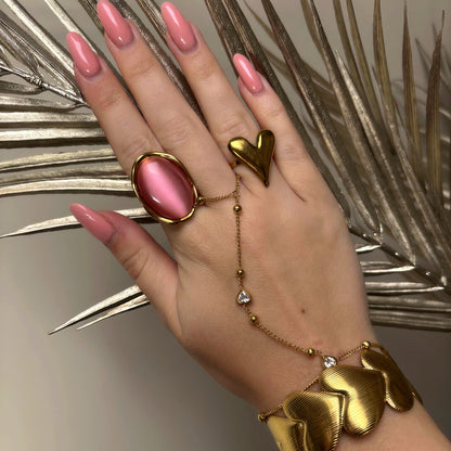 Hand Chain Met Hartjes – Ayla
