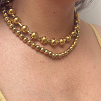 Bolletjes Ketting – Chess