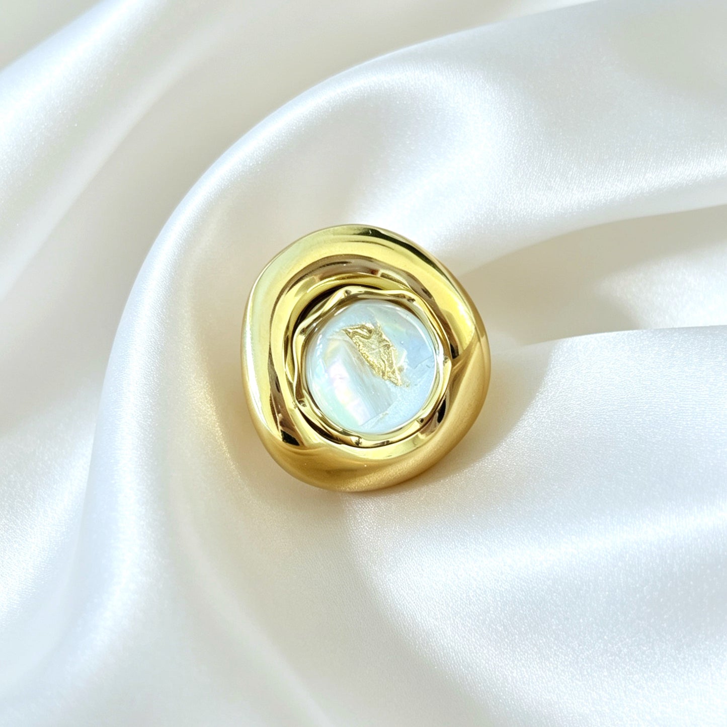 Statement Ring - Macy