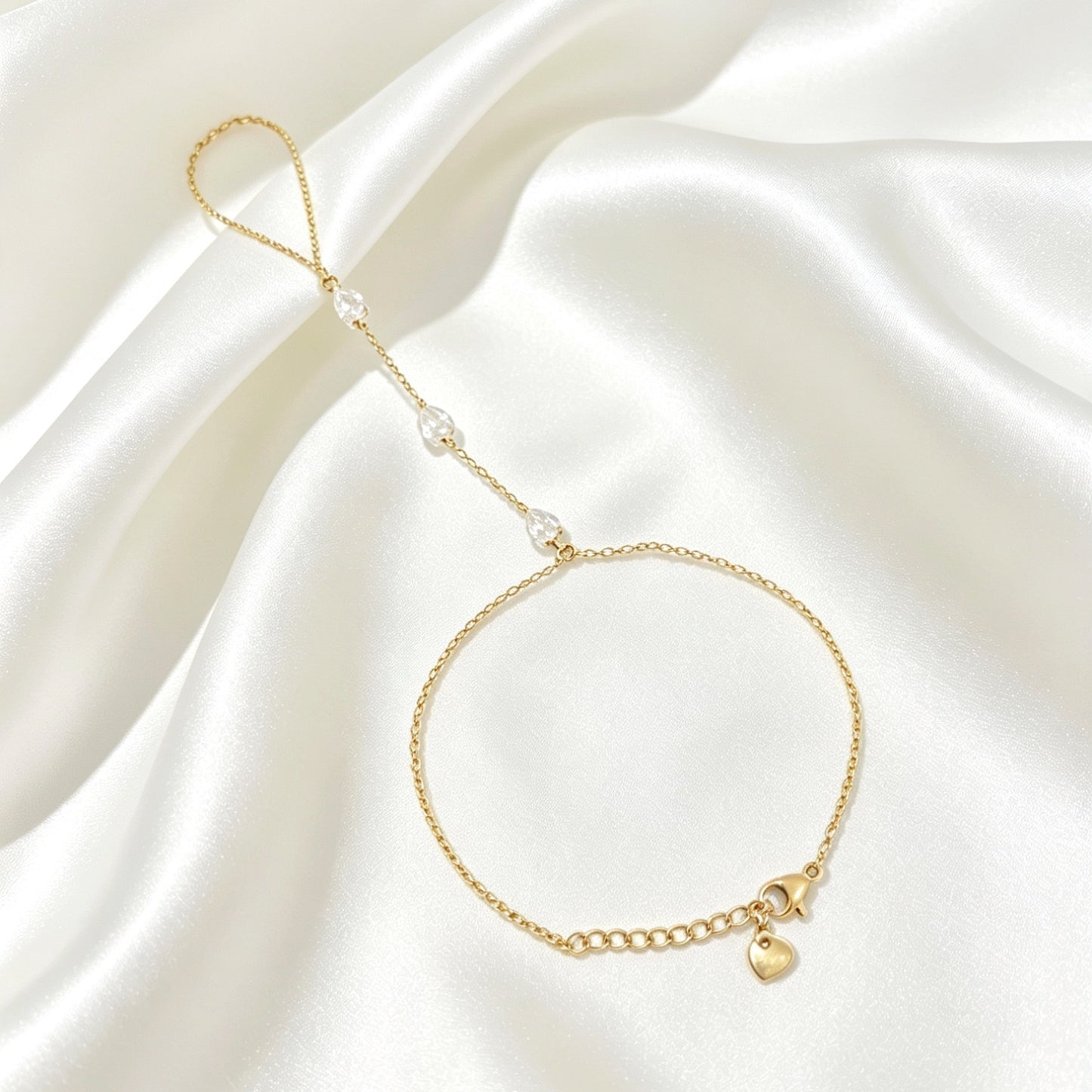 Hand Chain Met Steentjes - Lotte